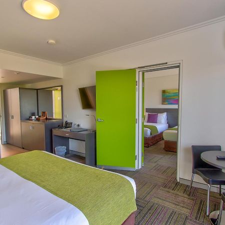 Mackay Oceanside Central Hotel Official Eksteriør billede