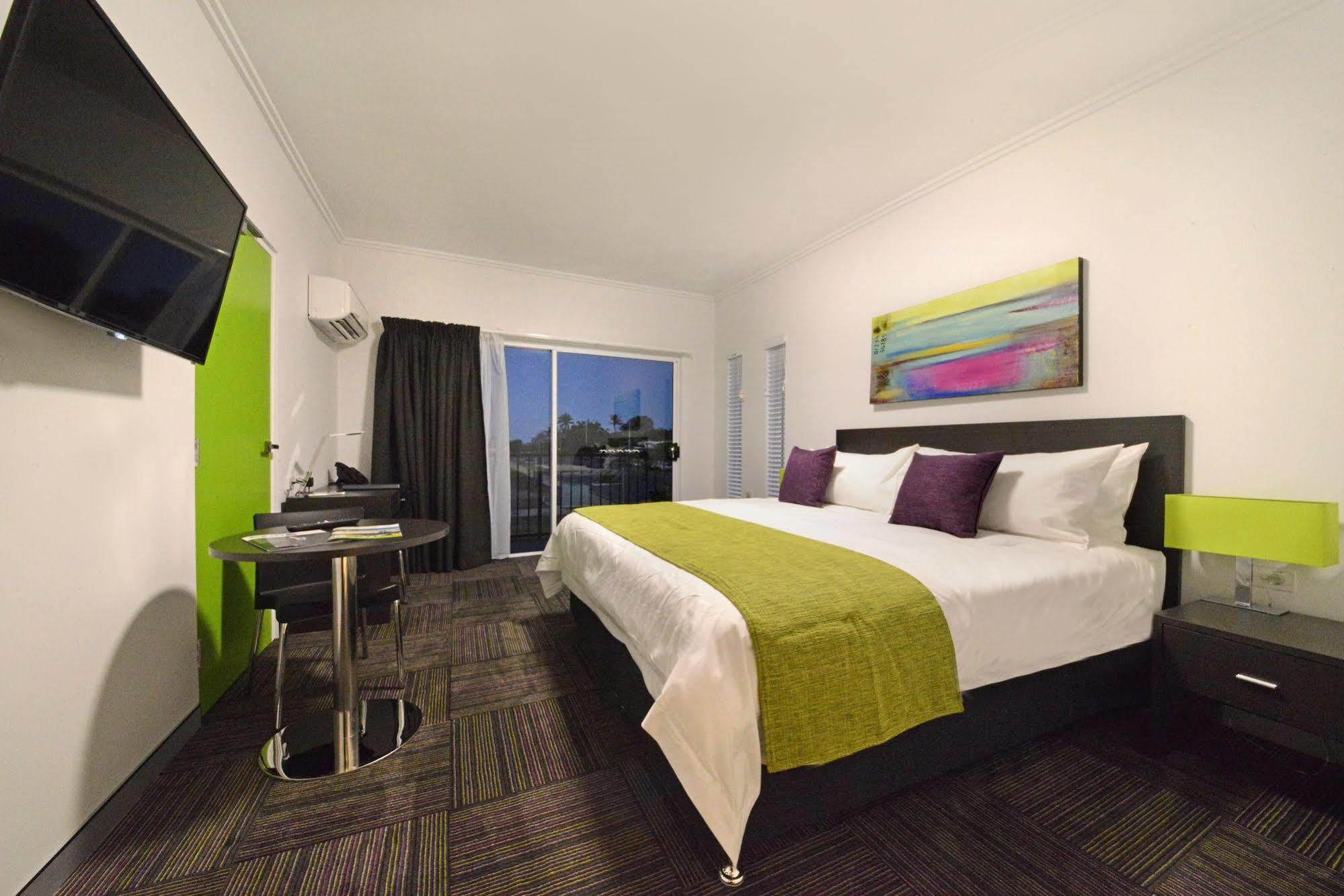 Mackay Oceanside Central Hotel Official Eksteriør billede