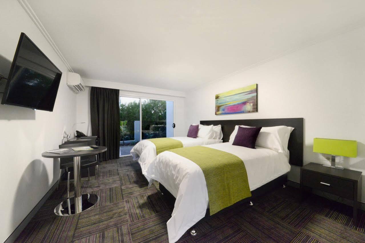 Mackay Oceanside Central Hotel Official Eksteriør billede