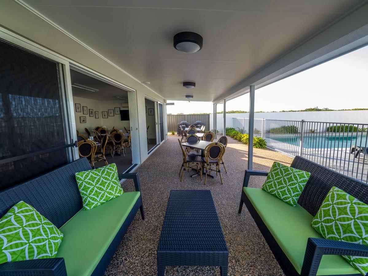 Mackay Oceanside Central Hotel Official Eksteriør billede